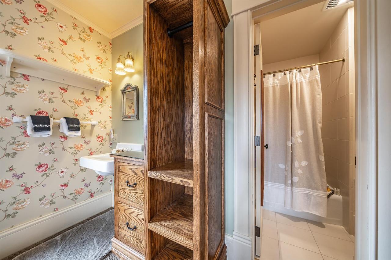 Abigail'S Bed And Breakfast Inn แอชแลนด์ ภายนอก รูปภาพ
