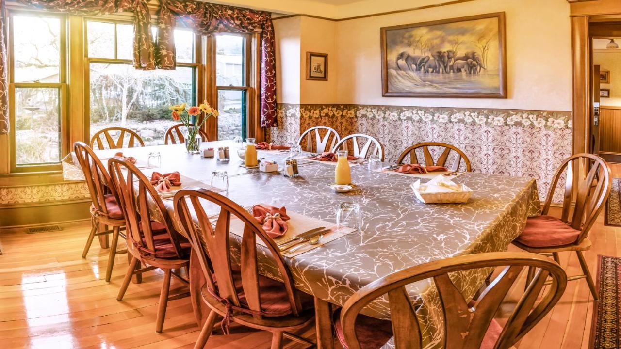 Abigail'S Bed And Breakfast Inn แอชแลนด์ ภายนอก รูปภาพ