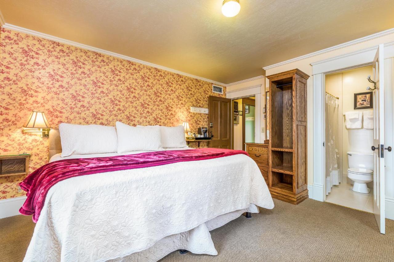 Abigail'S Bed And Breakfast Inn แอชแลนด์ ภายนอก รูปภาพ